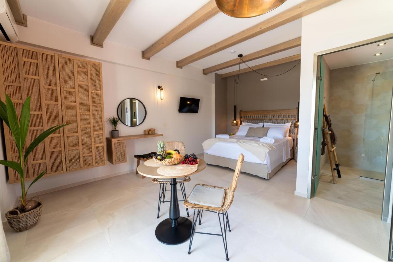 Perla Luxury Living *